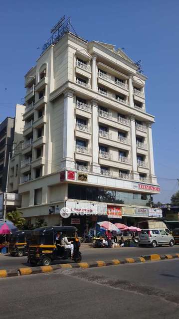 Showroom in Andheri East, Mumbai for sale 