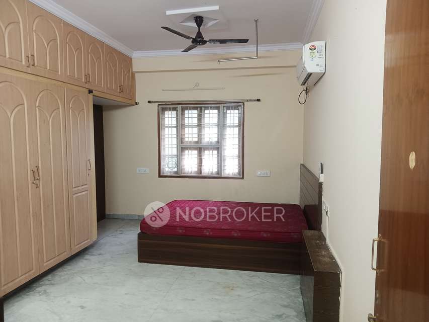 3 BHK Flat In Jayalakshmi Towers Phase 5 Kphb Colony Hyderabad For Sale  In Kphb 5th Phase