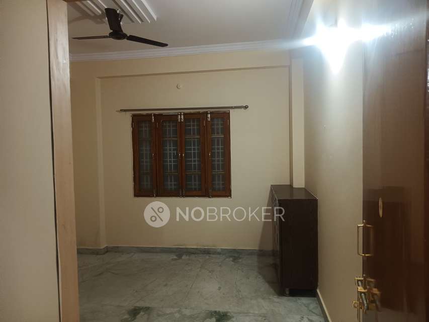 3 BHK Flat In Jayalakshmi Towers Phase 5 Kphb Colony Hyderabad For Sale  In Kphb 5th Phase