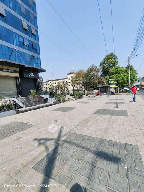 Showroom in Pimpri-chinchwad,kamala Cross Rd, Nana Peth,, Pune for Rent 