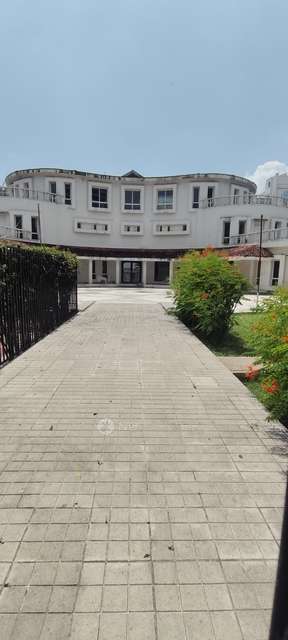 3 BHK Flat In Primrose,  Nagarjuna Dream Land For Sale  In Kompally,