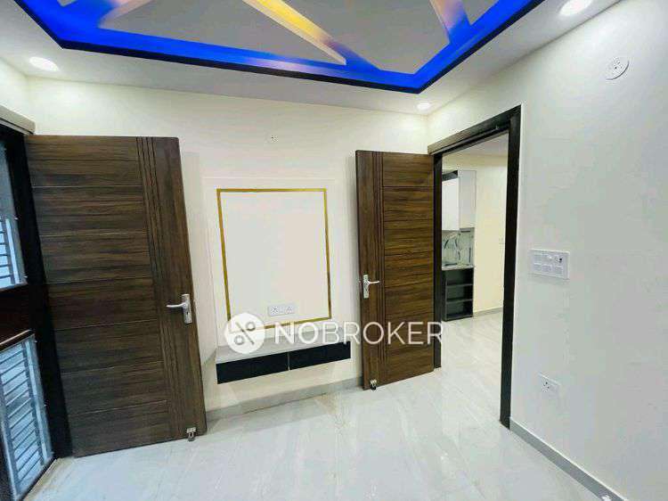 2 BHK Flat For Sale  In Uttam Nagar