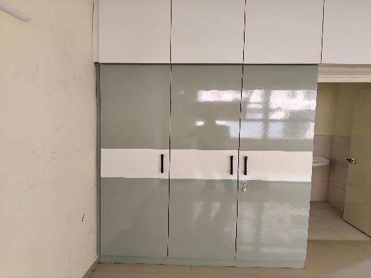 2 BHK Flat In Pyramid Pride For Sale  In Sector 76