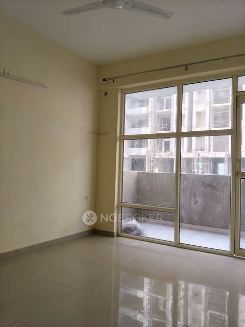 2 BHK Flat In Pyramid Pride For Sale  In Sector 76