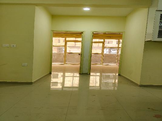 2 BHK Flat In Pyramid Pride For Sale  In Sector 76