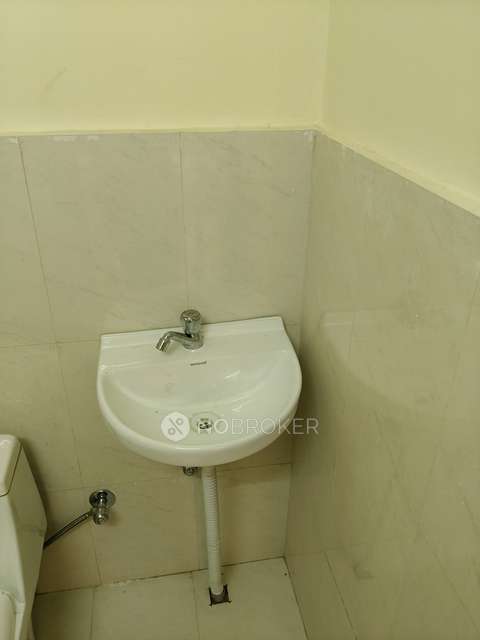 2 BHK Flat In Pyramid Pride For Sale  In Sector 76