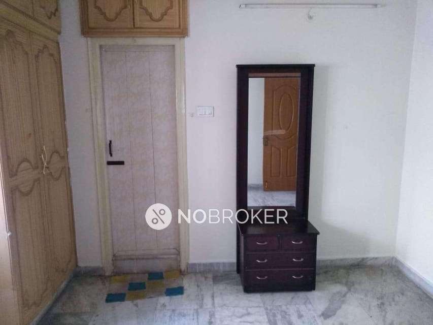 3 BHK Flat In Prudhvi Apartments For Sale  In Amberpet