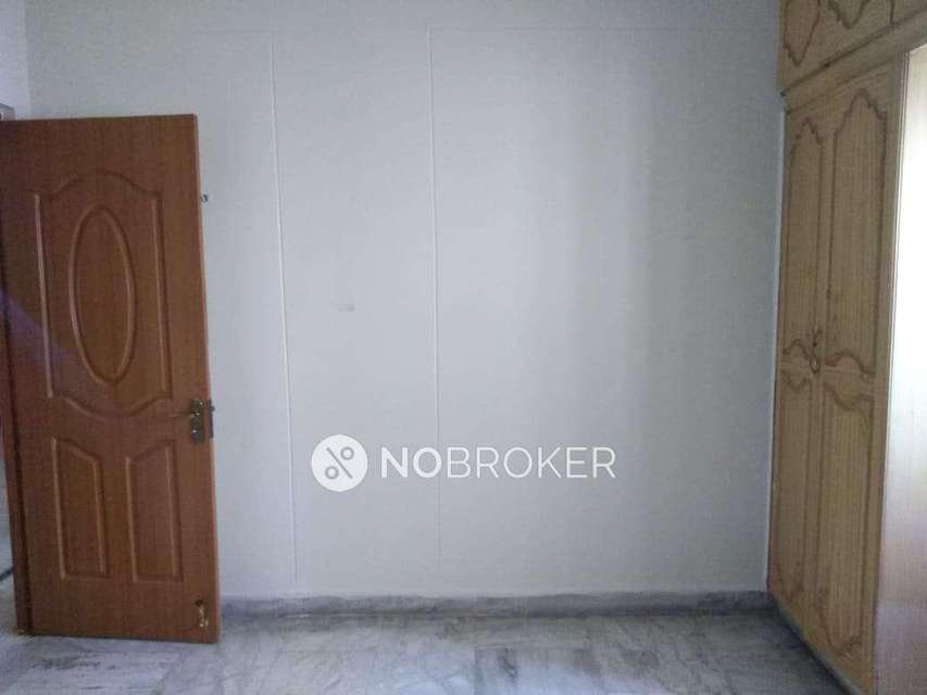 3 BHK Flat In Prudhvi Apartments For Sale  In Amberpet