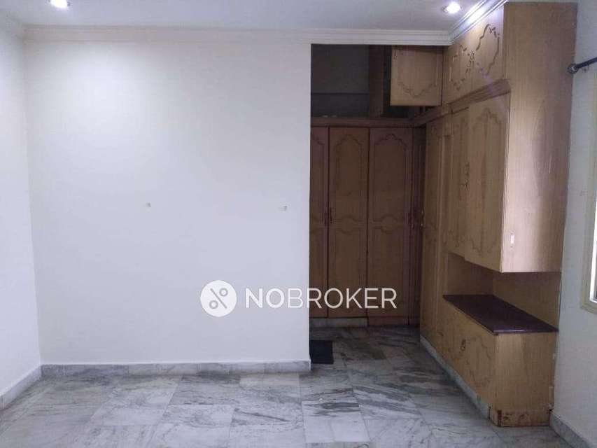 3 BHK Flat In Prudhvi Apartments For Sale  In Amberpet