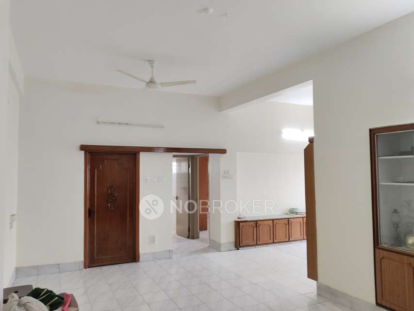 2 BHK Flat In Sai Krishna Apartments For Sale  In  Ashok Nagar,himayatnagar