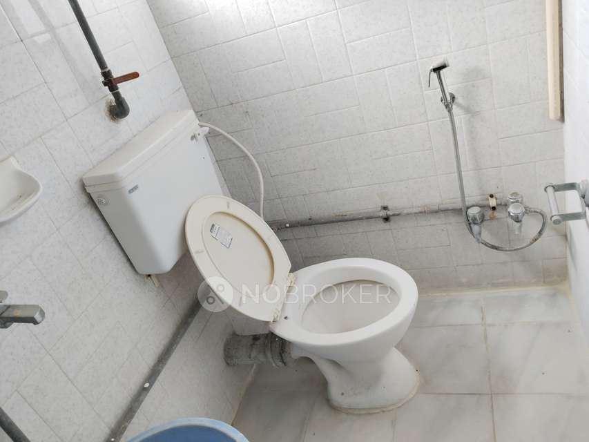 2 BHK Flat In Sai Krishna Apartments For Sale  In  Ashok Nagar,himayatnagar