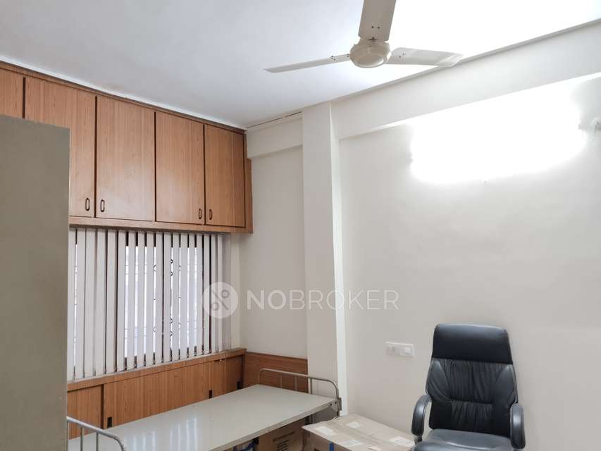 2 BHK Flat In Sai Krishna Apartments For Sale  In  Ashok Nagar,himayatnagar