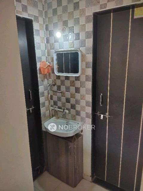 1 BHK Flat In Anand Villa For Sale  In Anand Villa