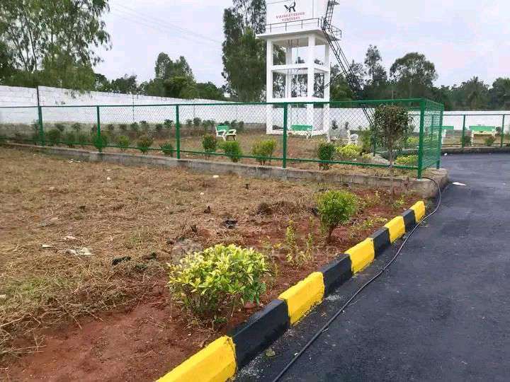 2 BHK House For Sale  In 6j6w+qhv, Pujanahalli, Sadahalli, Karnataka 562110, India