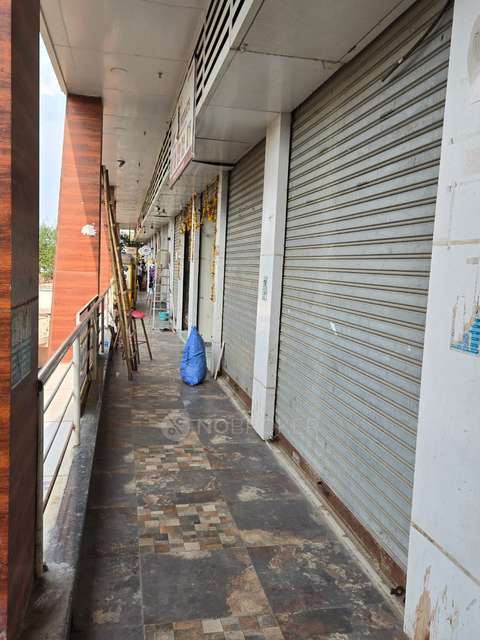 Shop in Ska Metro Ville, Greater Noida for Rent 