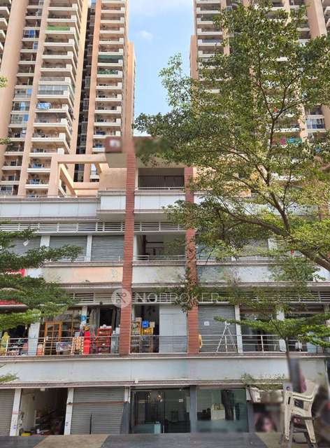 Shop in Ska Metro Ville, Greater Noida for Rent 