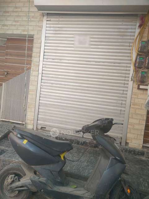 Shop in Patel Nagar, Delhi for Rent 