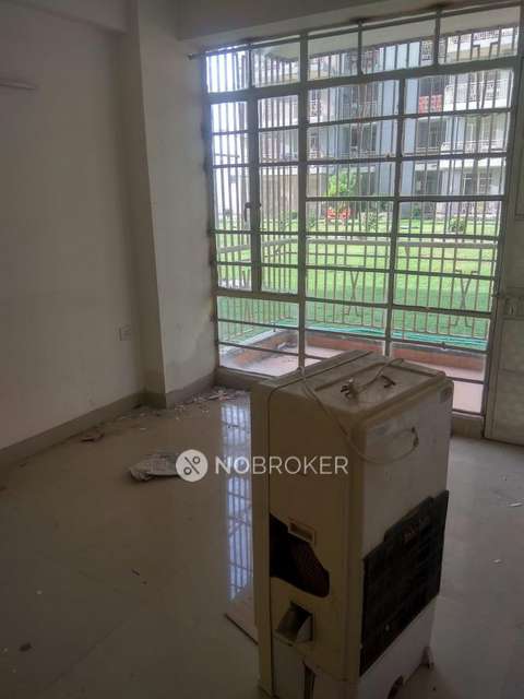 2 BHK Flat In Zara Aavaas For Sale  In Sector 104