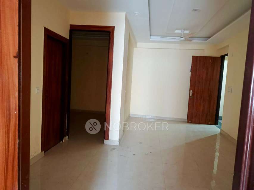 3 BHK Flat In Krystal Floors Knowledge Park V For Sale  In Greater Noida