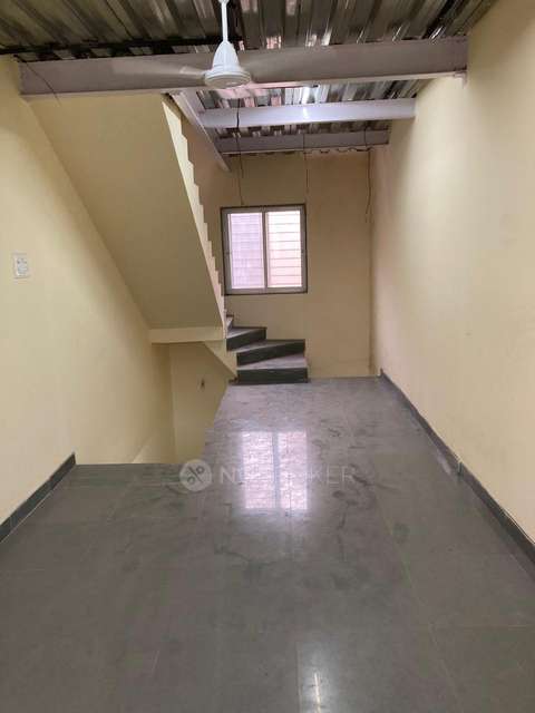 Shop in Shukrawar Peth, Pune for Rent 