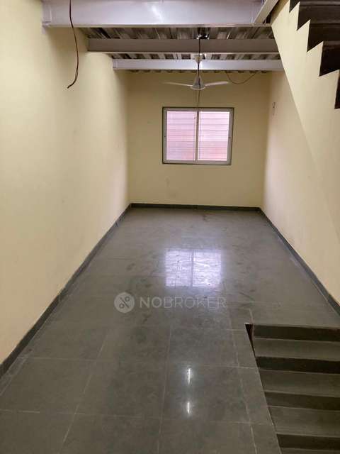 Shop in Shukrawar Peth, Pune for Rent 