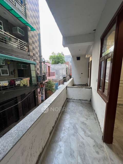 3 BHK Flat In Shree Jee Apartment For Sale  In Tara Nagar Kakrola