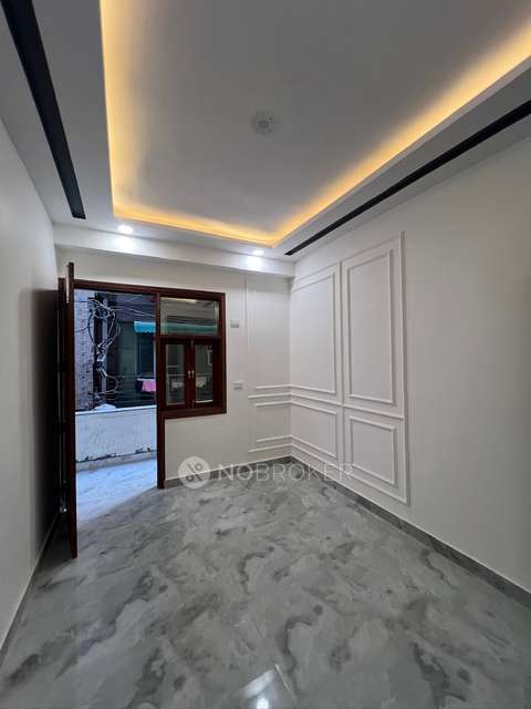3 BHK Flat In Shree Jee Apartment For Sale  In Tara Nagar Kakrola