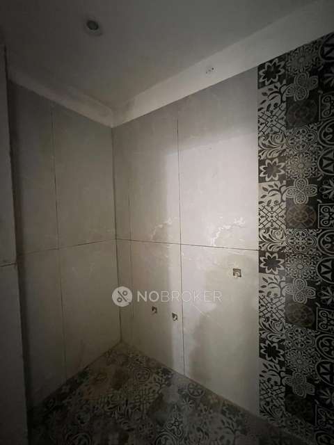 3 BHK Flat In Shree Jee Apartment For Sale  In Tara Nagar Kakrola