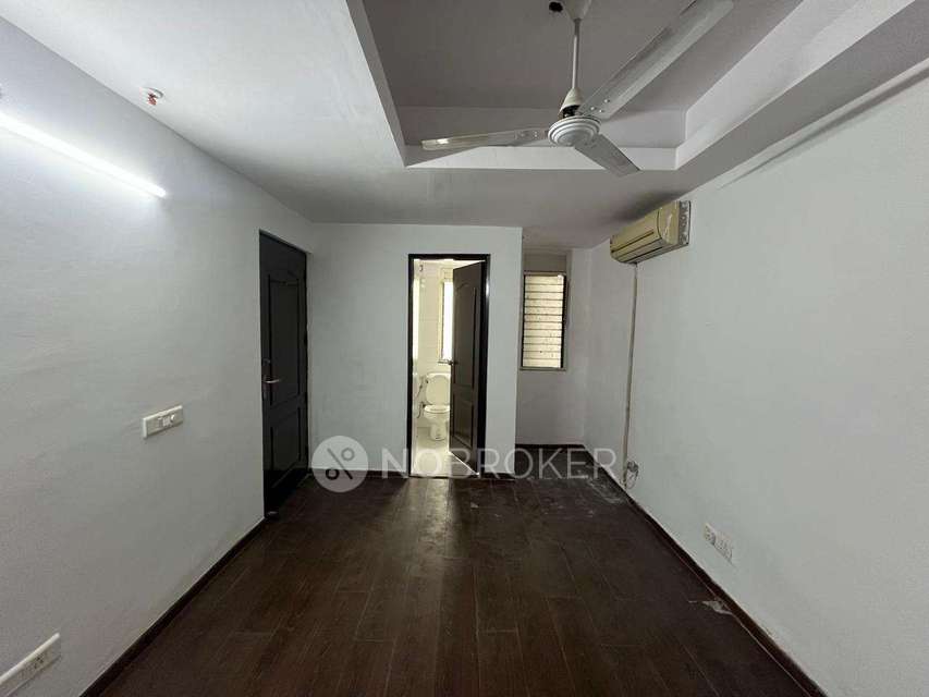 2 BHK Flat In Puri Pranayam  For Sale  In Sector 82