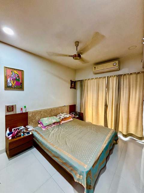 2 BHK Flat In Chamunda Paradise For Sale  In Vile Parle East