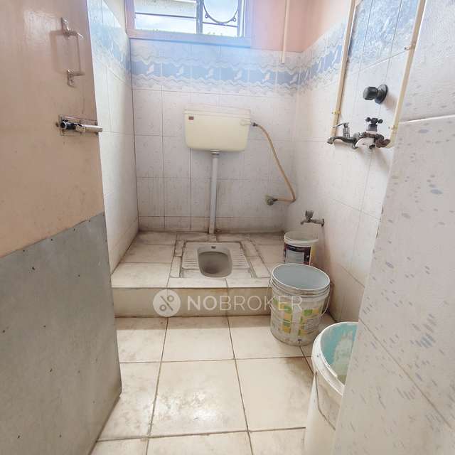 2 BHK Flat In S.v.gayathri Nilayam For Sale  In S V Gayathri Nilayam