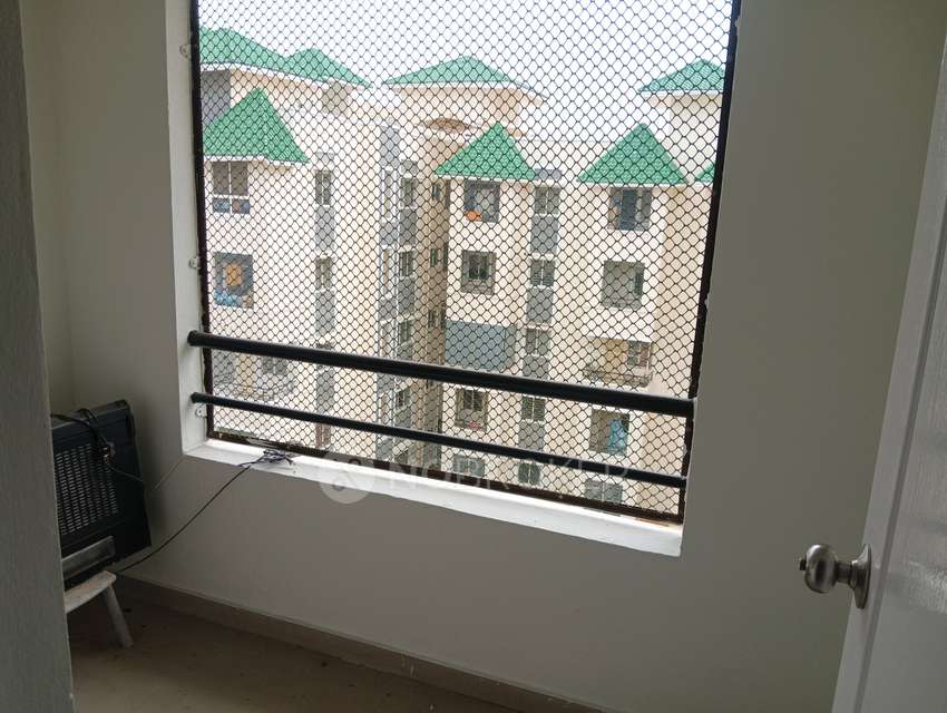 2 BHK Flat In Greenwood Residency For Sale  In Greenwood Residency