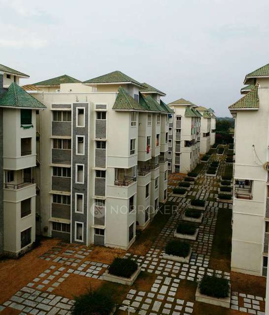2 BHK Flat In Greenwood Residency For Sale  In Greenwood Residency