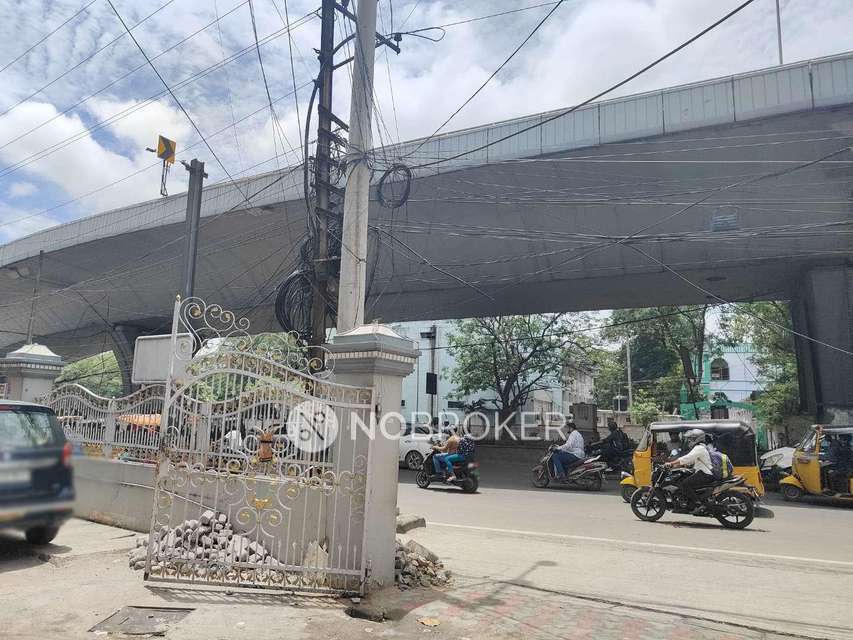 2 BHK Flat In Moghal Heights For Sale  In Mehdipatnam