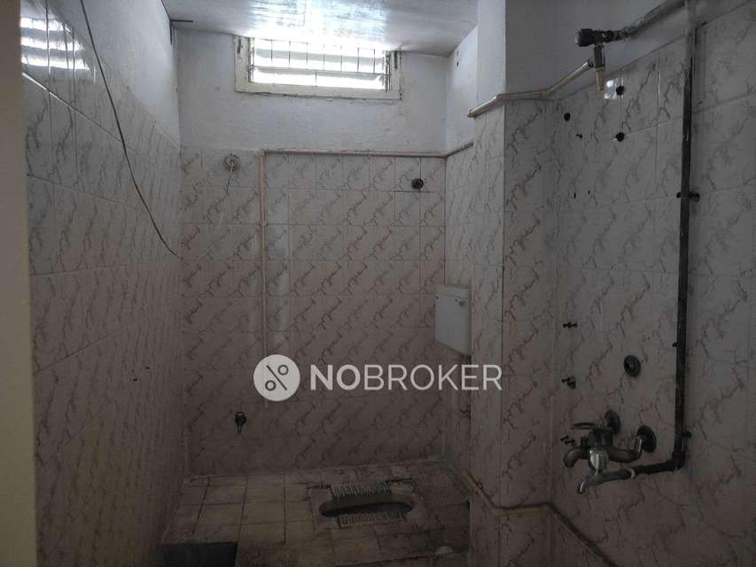 2 BHK Flat In Moghal Heights For Sale  In Mehdipatnam