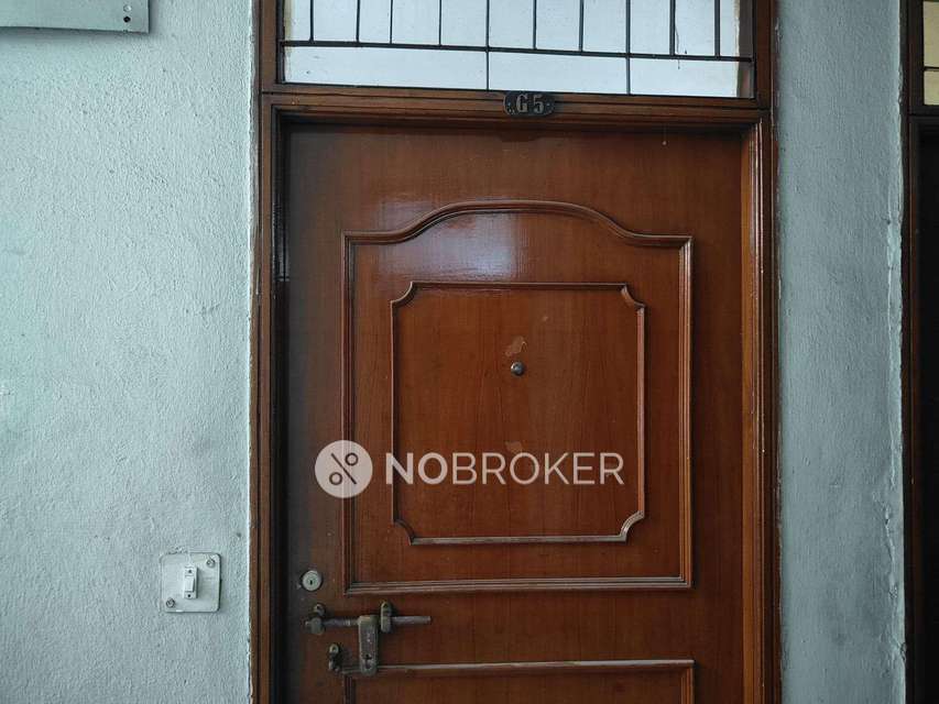 2 BHK Flat In Moghal Heights For Sale  In Mehdipatnam