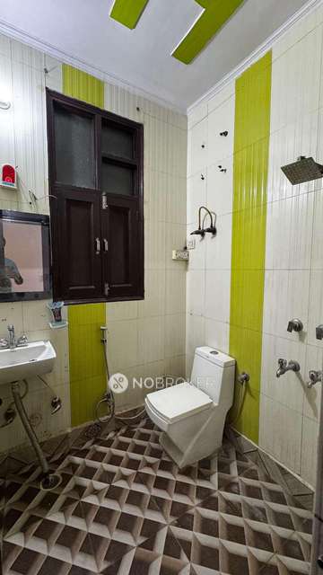 4 BHK Flat For Sale  In Rohini