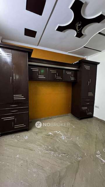 4 BHK Flat For Sale  In Rohini