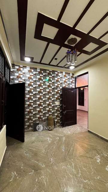 4 BHK Flat For Sale  In Rohini