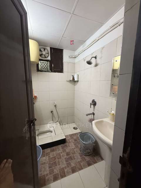 2 BHK Flat In V3s Indralok, Indirapuram For Sale  In Indirapuram