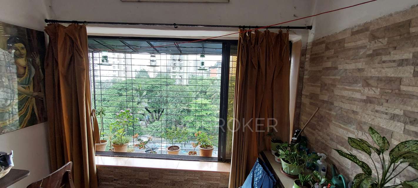 1 BHK Flat In Rajlaxmi Chs Ltd For Sale  In Borivali West