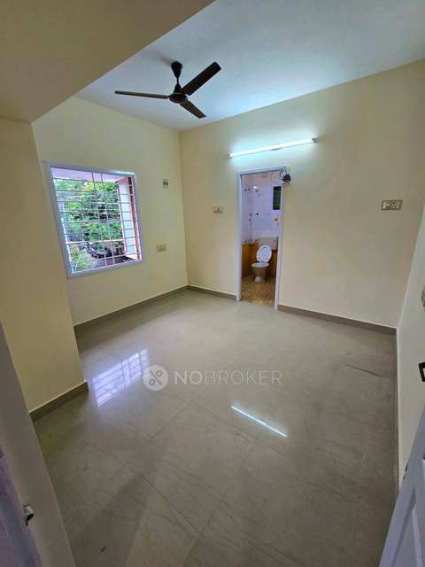 2 BHK Flat In Archana Flat , Madananthapuram For Sale  In Madhanandapuram