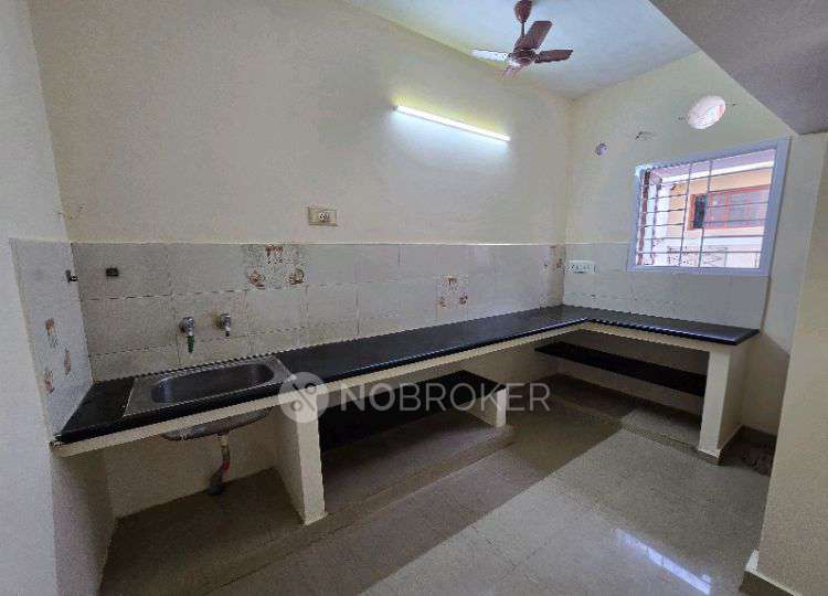 2 BHK Flat In Archana Flat , Madananthapuram For Sale  In Madhanandapuram