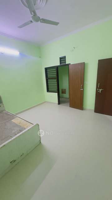 1 BHK House for Rent  In , Sector 23a