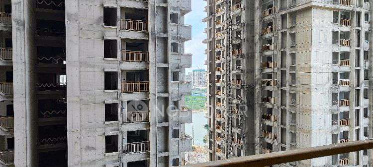 2 BHK Flat In Vasavi Atlantis For Sale  In Narsingi Village