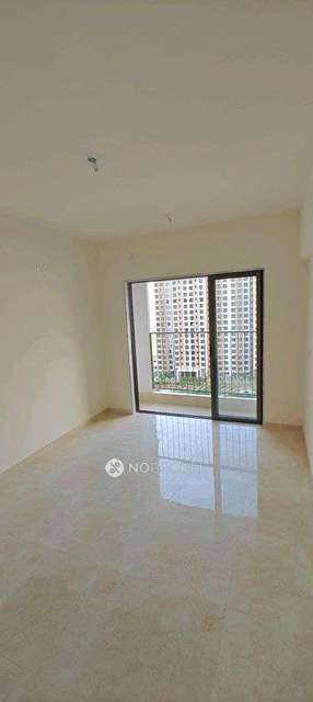 2 BHK Flat In Sunteck Maxx World For Sale  In Naigaon East