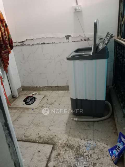 2 BHK Flat In Balaji Enclave, Govindpuram For Sale  In Sadarpur