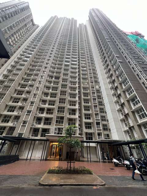 1 BHK Flat In Lodha Amara For Sale  In Thane