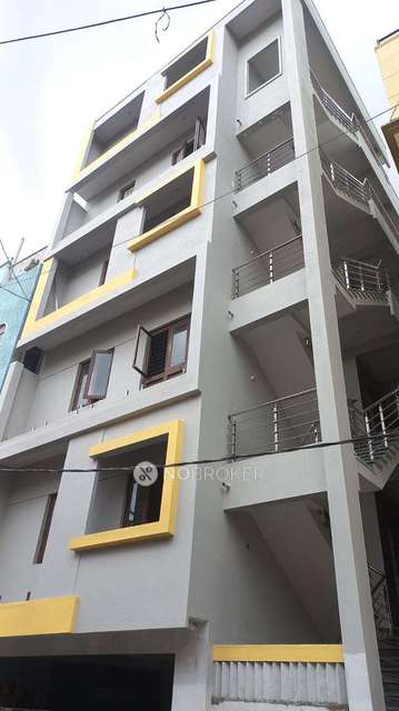 1 RK Flat In Apartment for Rent  In Adugodi