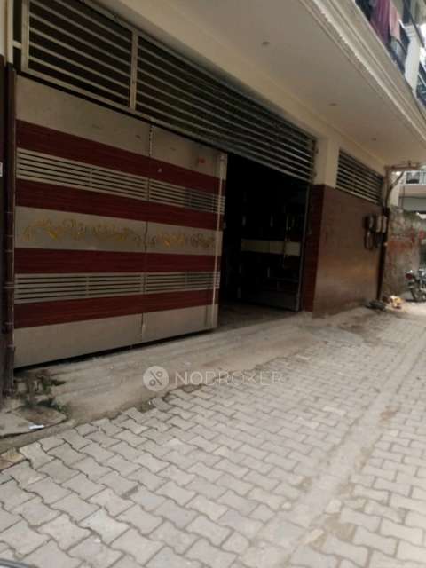 PG for Boys in Sector 45